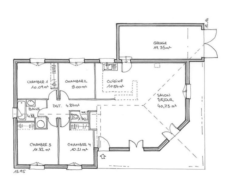 Plan-de-Maison-traditionnelle-Baia-lambrequins-103m2