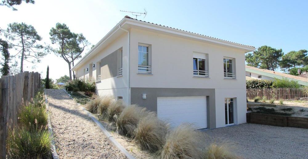 villa contemporaine avec garage