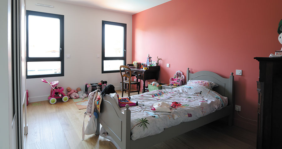 chambre rose pour enfant