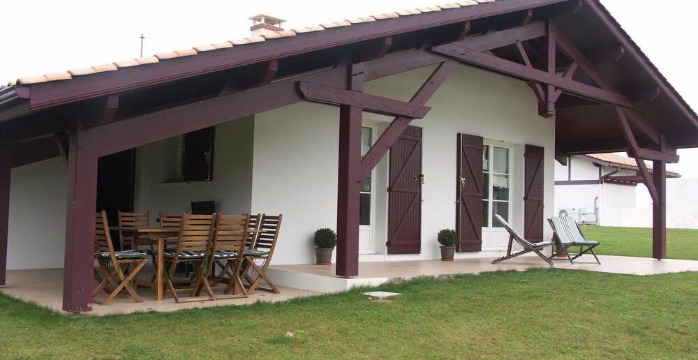 maison landaise traditionnelle terrasse ouverte
