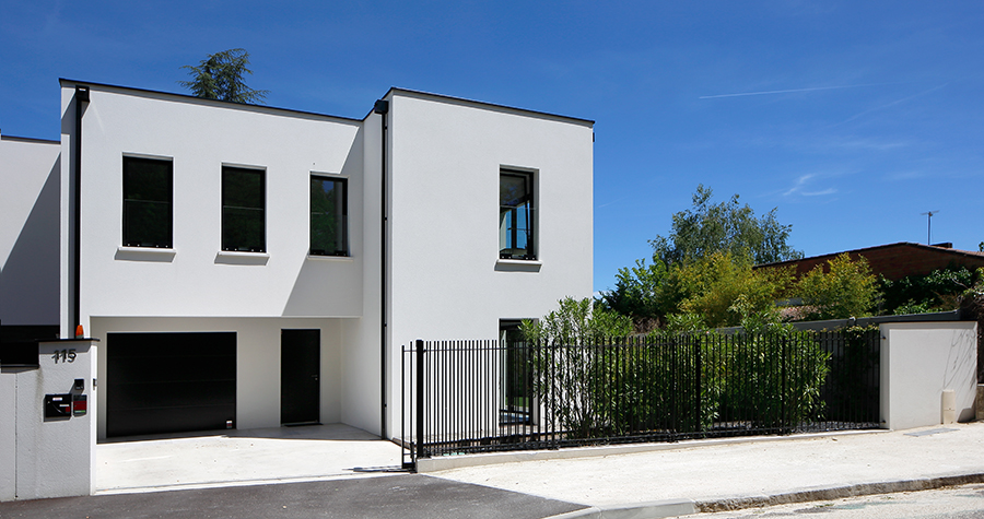 La maison de ville spacieuse et aérée