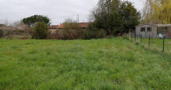 Terrain constructible Arsac  (Gironde 33)