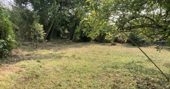 Terrain constructible Artigues-près-bordeaux (Gironde 33)