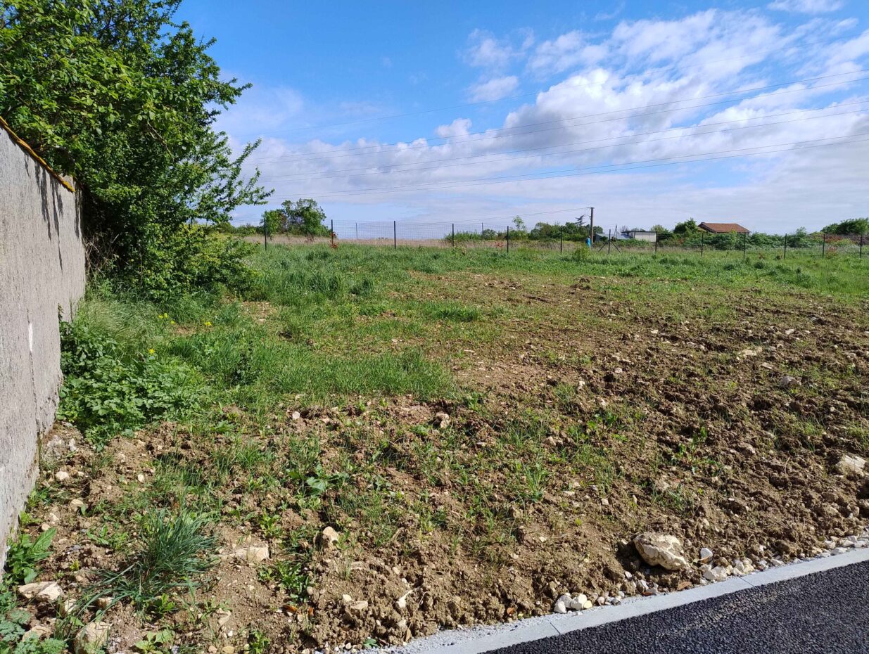 Terrain constructible Lagord  (Charente-Maritime 17)