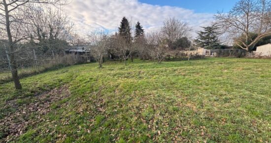 Terrain constructible Sainte-colombe-en-bruilhois  (Lot et Garonne 47)