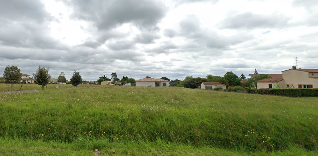 Terrain constructible Bazas  (Gironde 33)