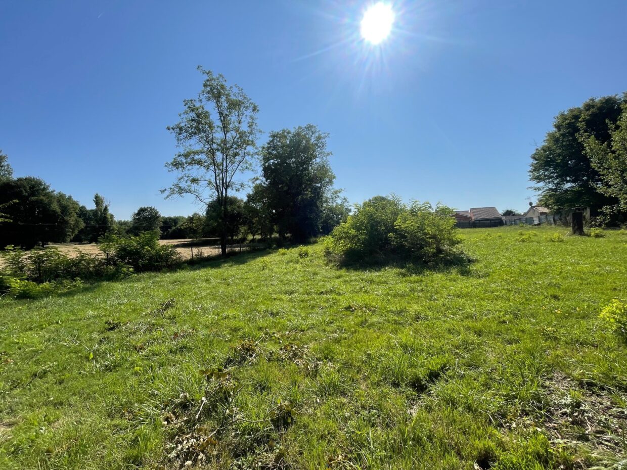 Terrain constructible Saint-andré-de-cubzac  (Gironde 33)