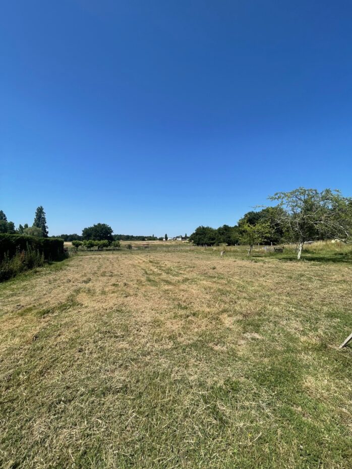 Terrain constructible Peujard  (Gironde 33)