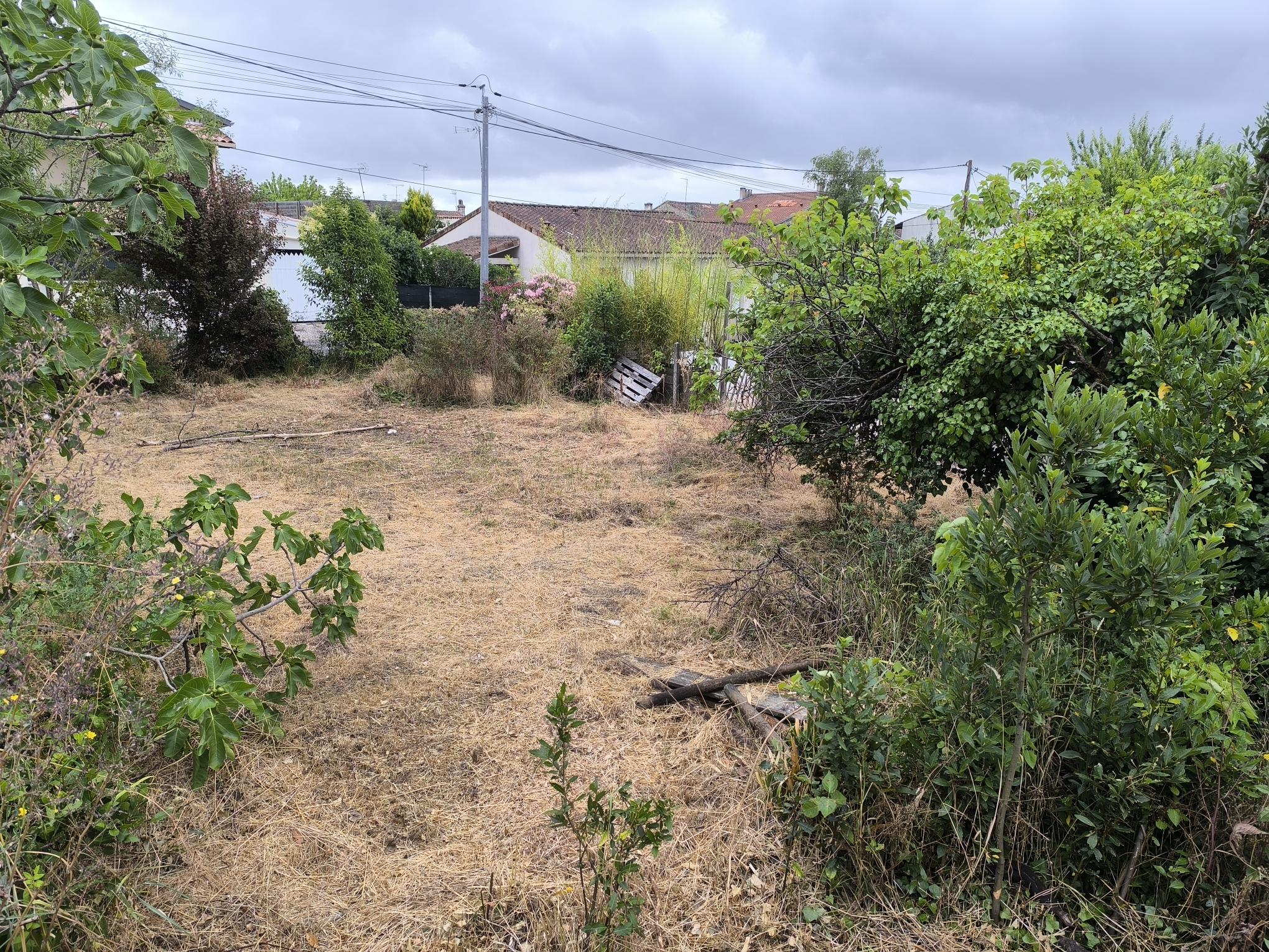 Terrain constructible Cognac  (Charente 16)