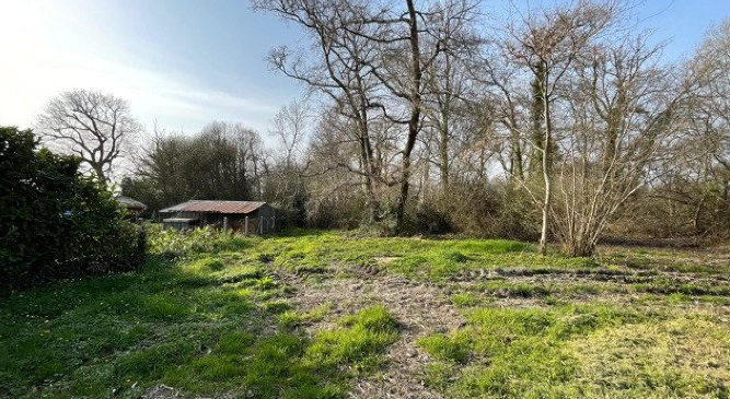 Terrain constructible Lanton  (Gironde 33)