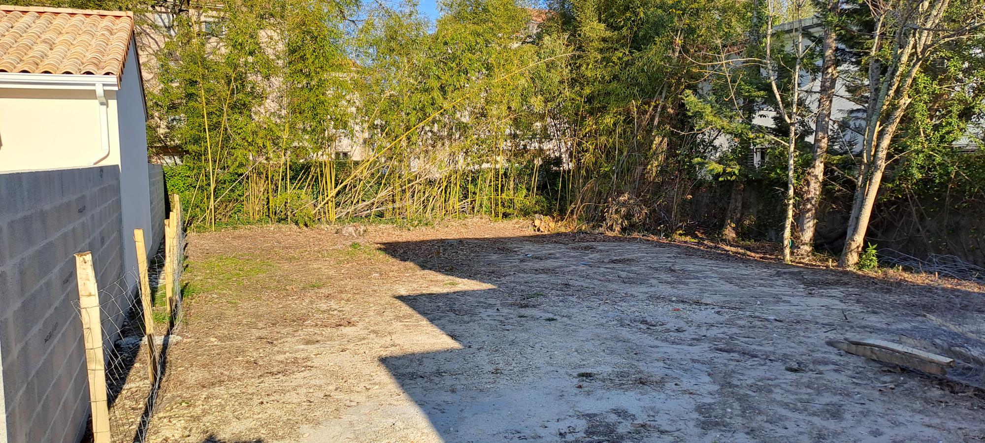 Terrain constructible Bordeaux caudéran  (Gironde 33)