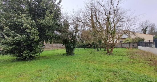 Terrain constructible Bordeaux caudéran  (Gironde 33)
