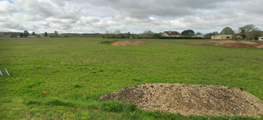 Terrain constructible Brax  (Lot et Garonne 47)