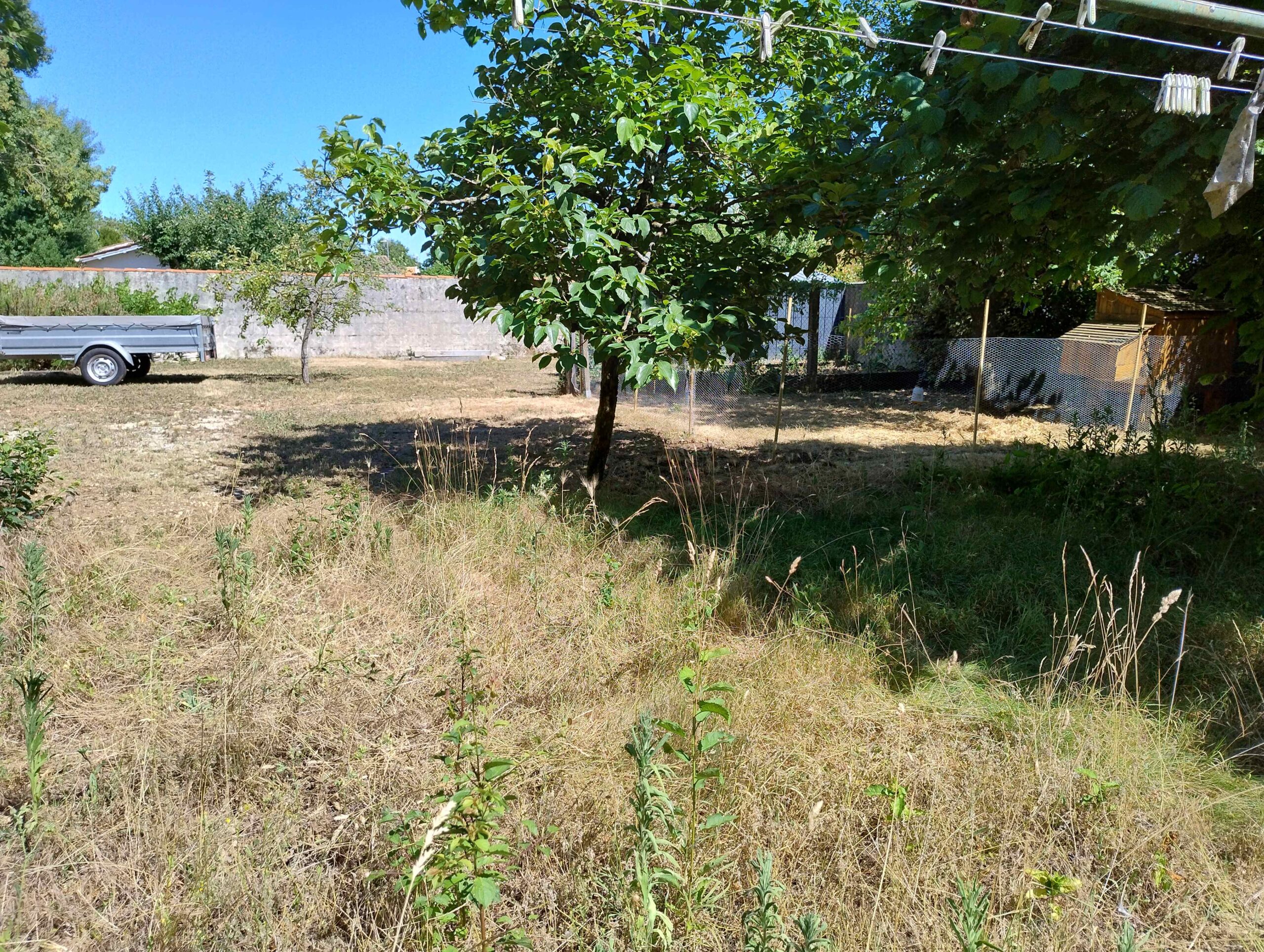 Terrain constructible La jarrie  (Charente-Maritime 17)
