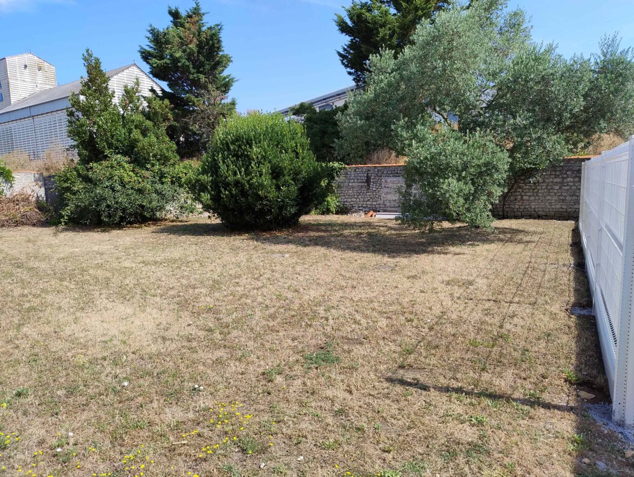 Terrain constructible La rochelle  (Charente-Maritime 17)