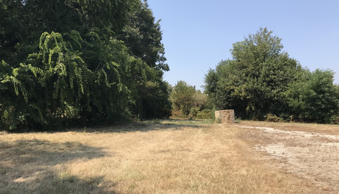 Terrain constructible Roaillan  (Gironde 33)