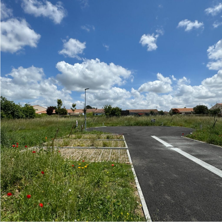 Terrain constructible Royan  (Charente-Maritime 17)