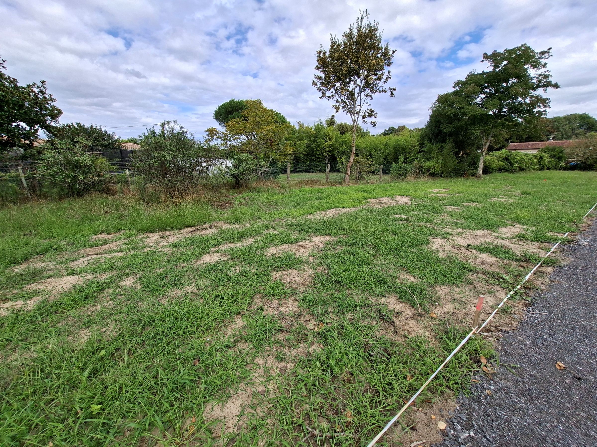 Terrain constructible Dax  (Landes 40)