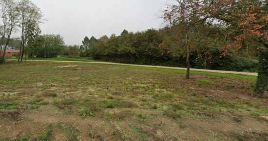 Terrain constructible Landiras  (Gironde 33)