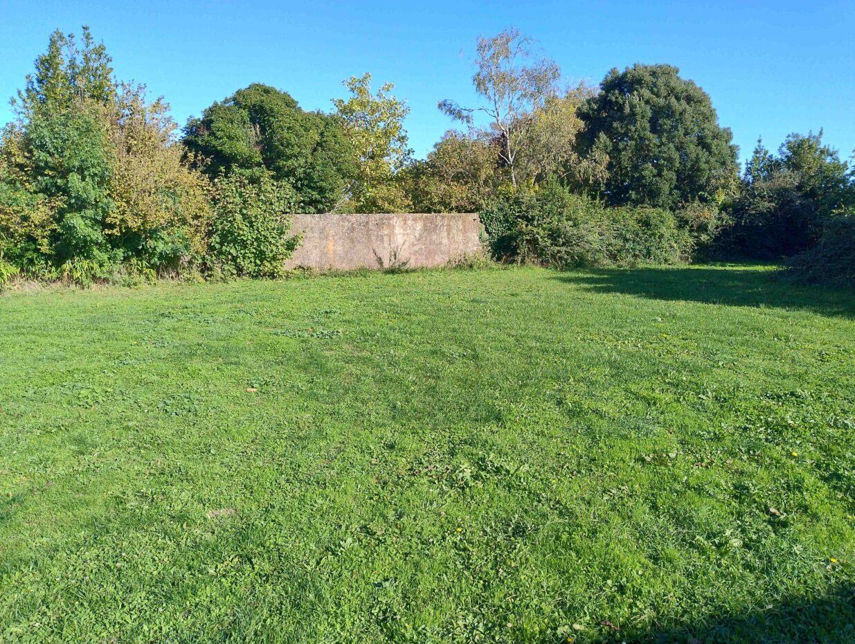 Terrain constructible Dompierre-sur-mer  (Charente-Maritime 17)