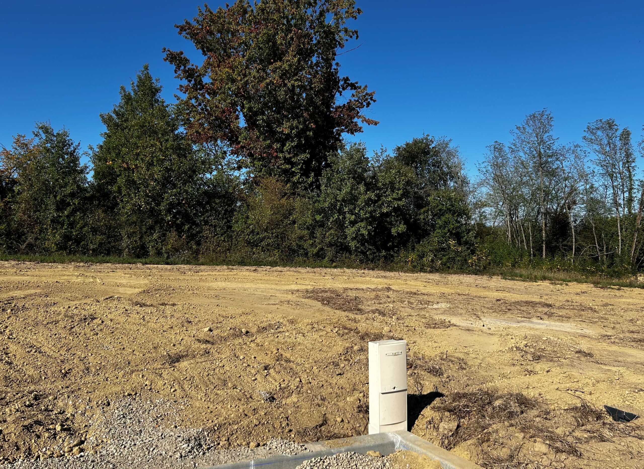Terrain constructible Cuq  (Lot et Garonne 47)