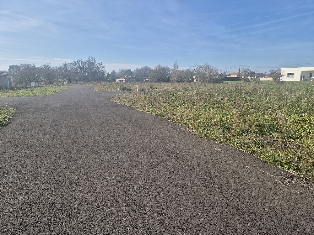 Terrain constructible Hagetmau  (Landes 40)