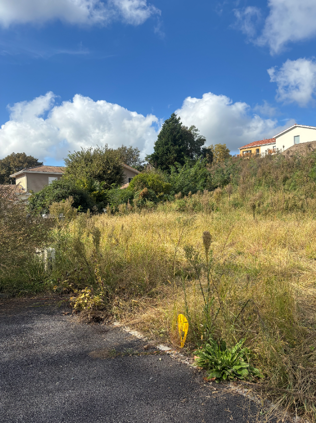 Terrain constructible Saint-vincent-de-tyrosse  (Landes 40)