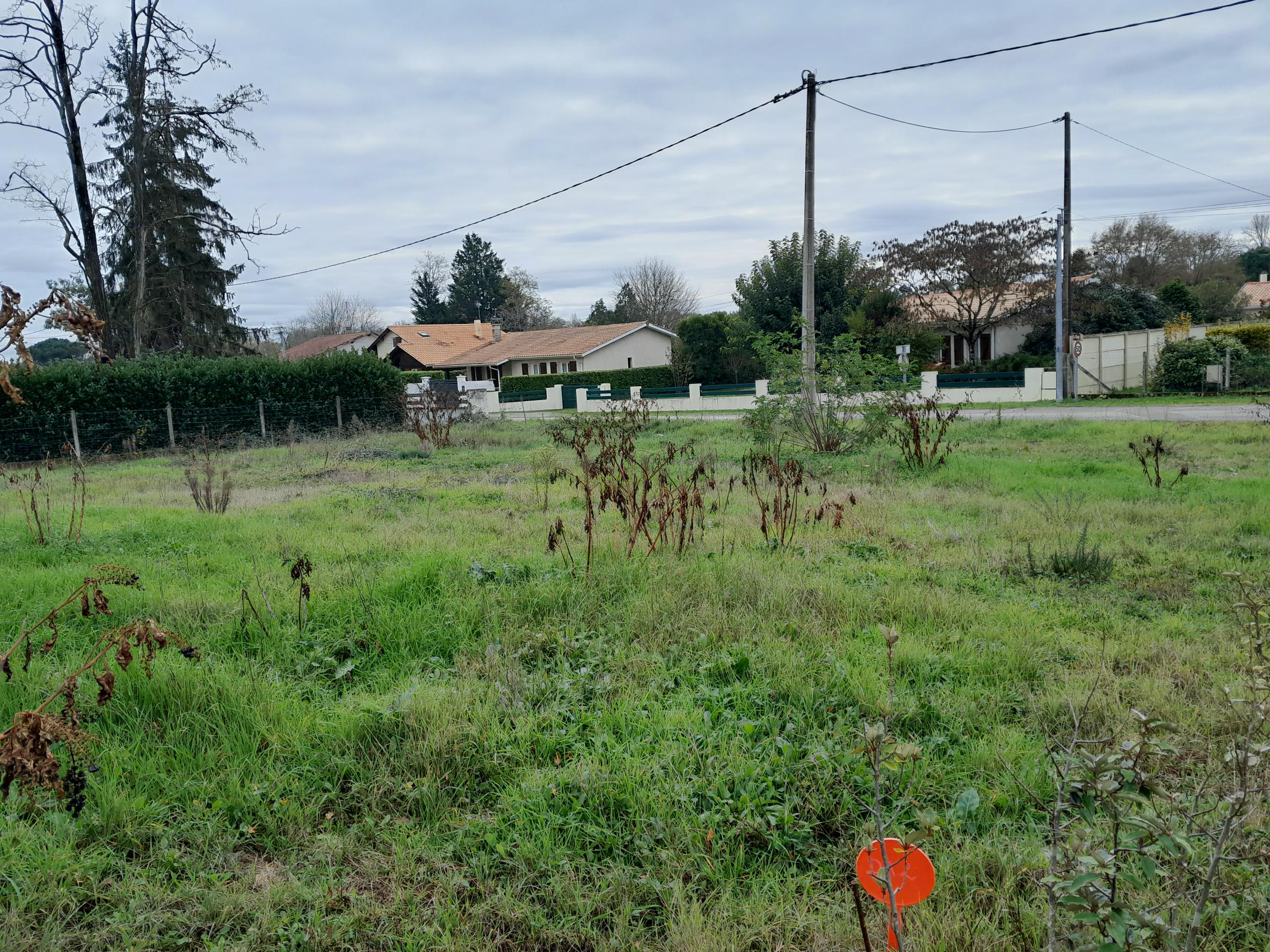 Terrain constructible Saint-laurent-médoc (Gironde 33)