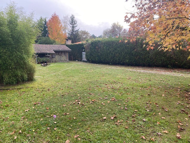 Terrain constructible Beychac-et-caillau  (Gironde 33)