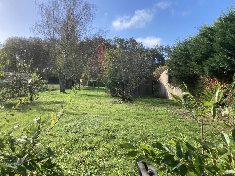 Terrain constructible Saint-sulpice-et-cameyrac  (Gironde 33)