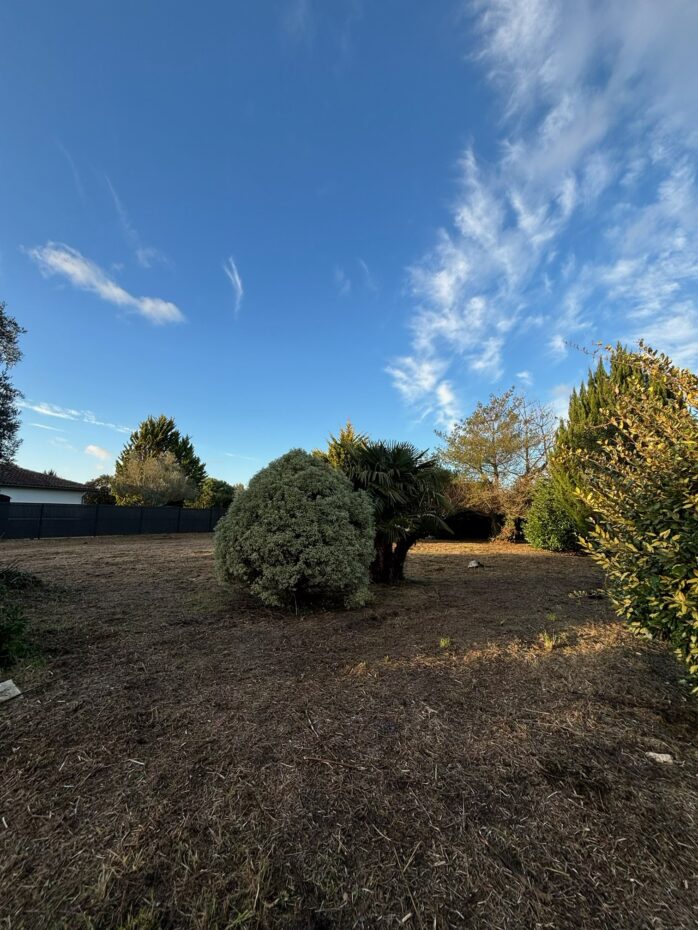 Terrain constructible Soustons  (Landes 40)