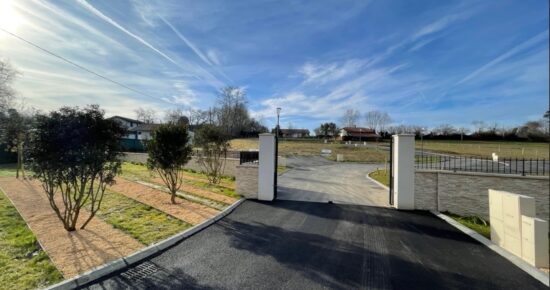 Terrain constructible Saubrigues  (Landes 40)