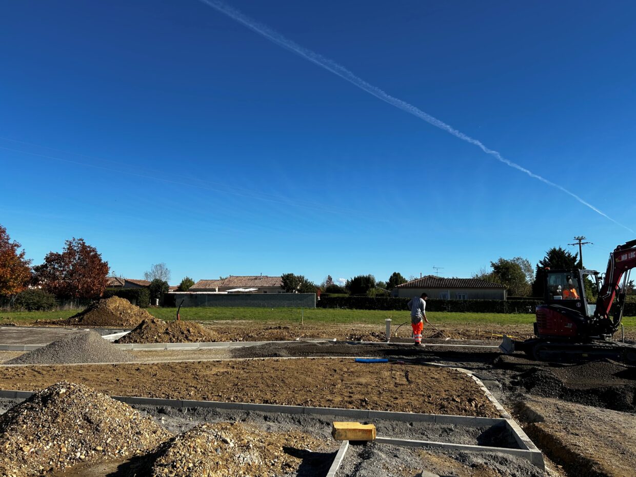 Terrain constructible Brax  (Lot et Garonne 47)