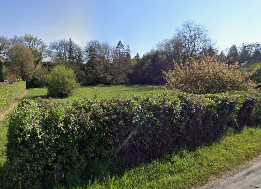 Terrain constructible Quinsac  (Gironde 33)