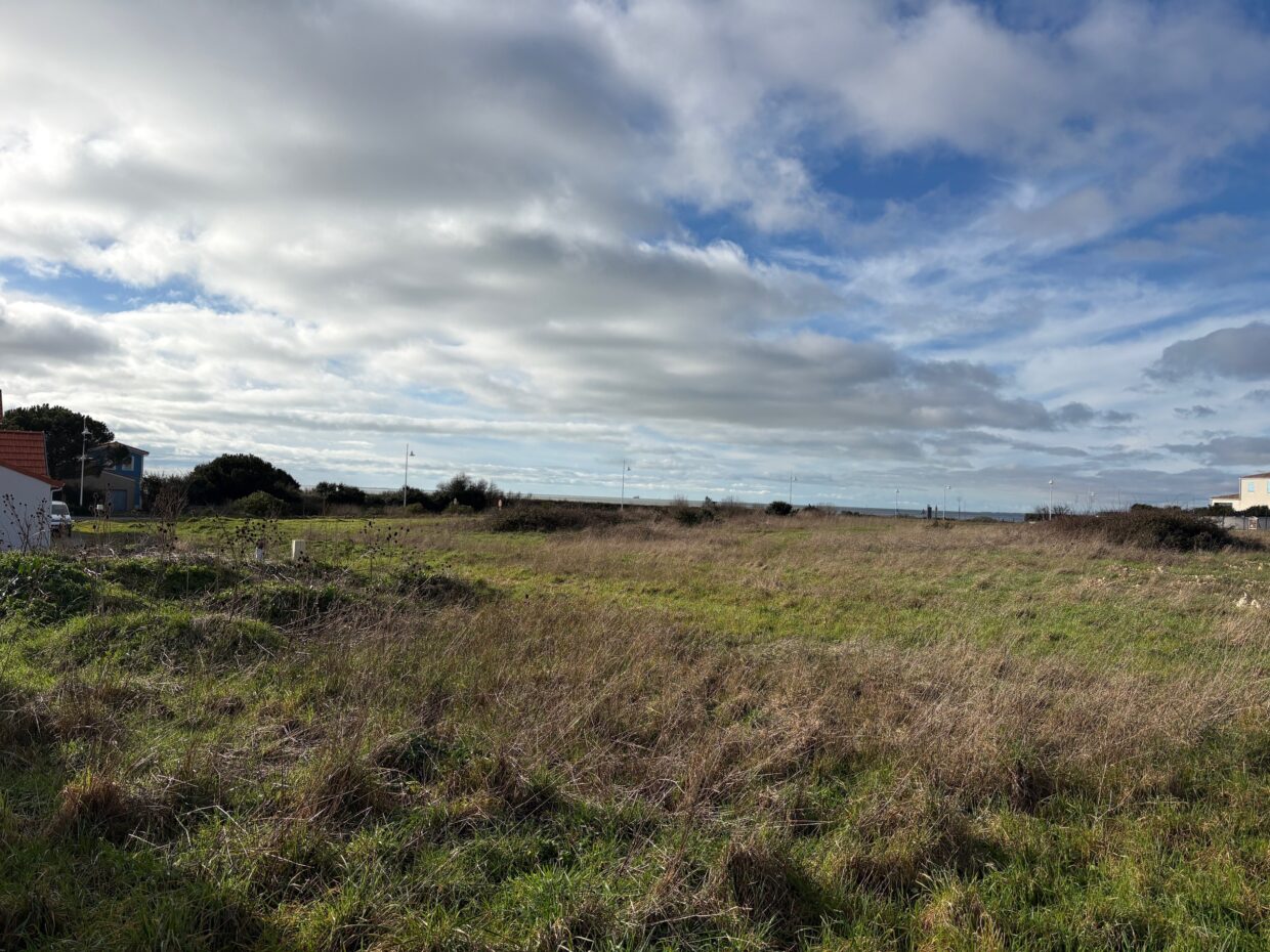Terrain constructible Châtelaillon-plage  (Charente-Maritime 17)