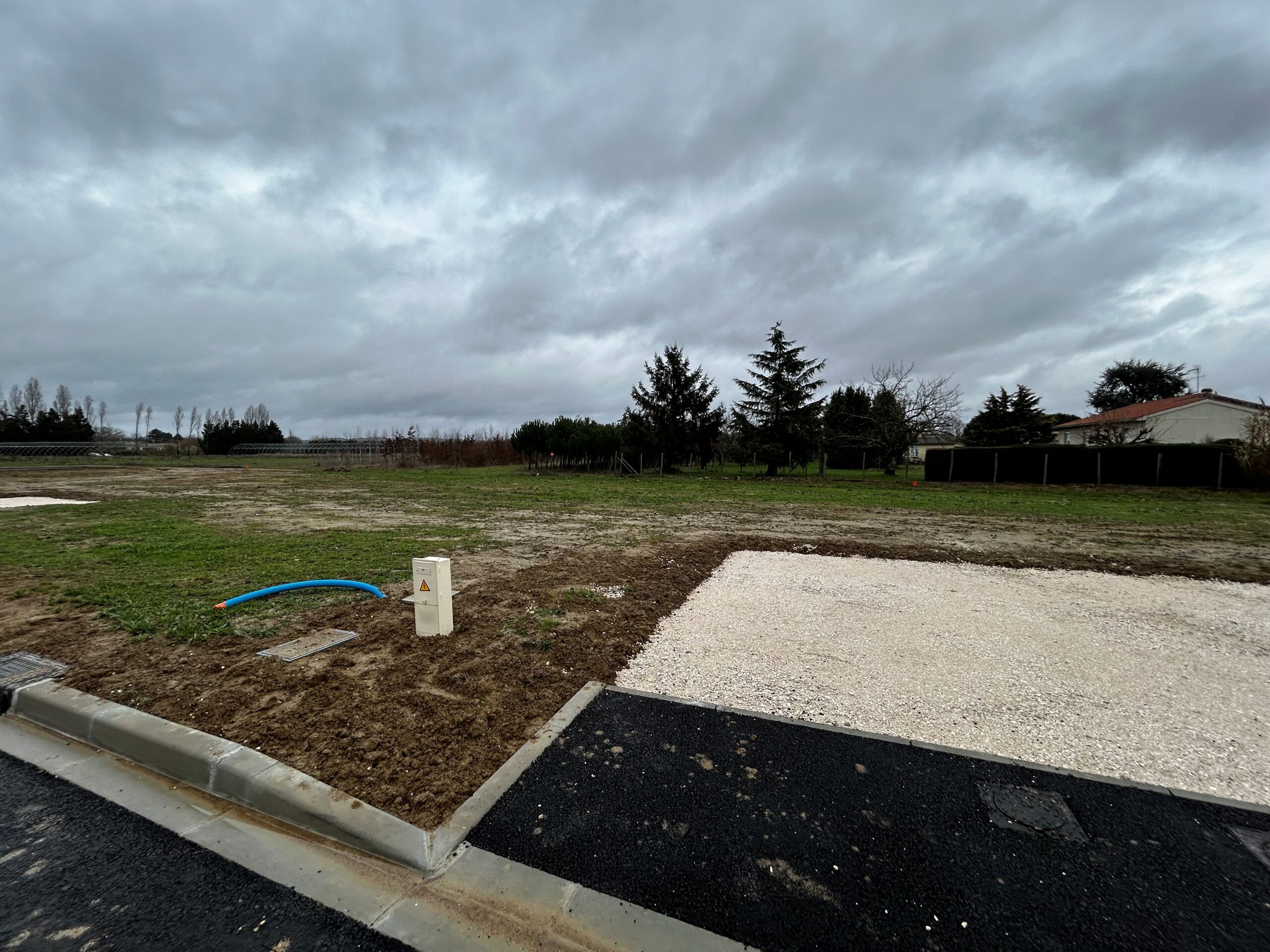 Terrain constructible Estillac  (Lot et Garonne 47)