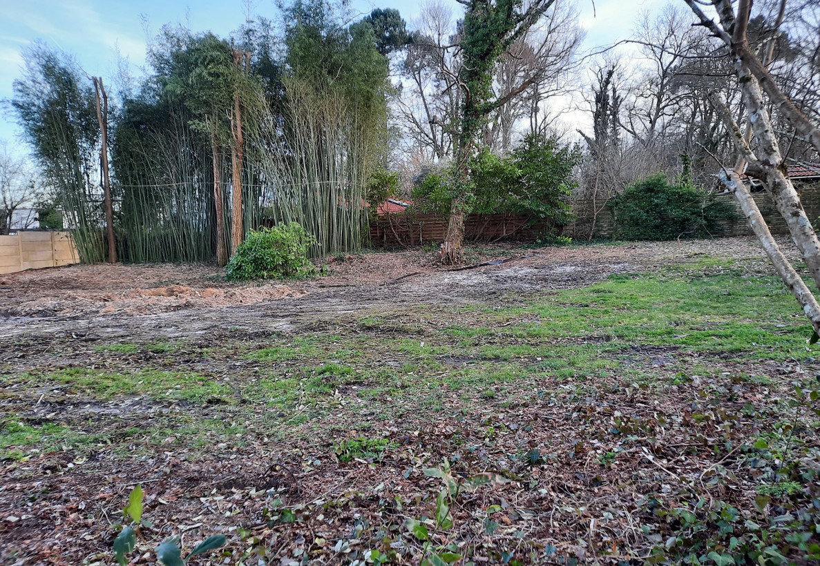 Terrain constructible Gradignan  (Gironde 33)
