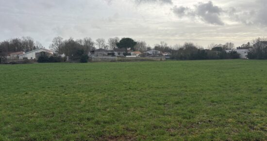 Terrain constructible Aigrefeuille-d'aunis (Charente-Maritime 17)