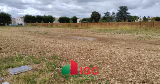 Terrain constructible La jarrie (Charente-Maritime 17)