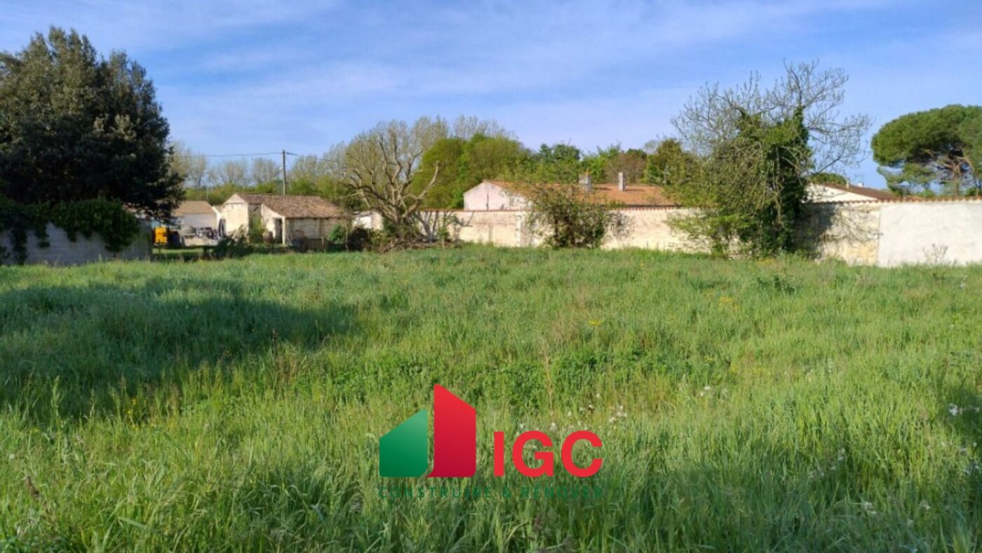 Terrain constructible Salles-sur-mer  (Charente-Maritime 17)