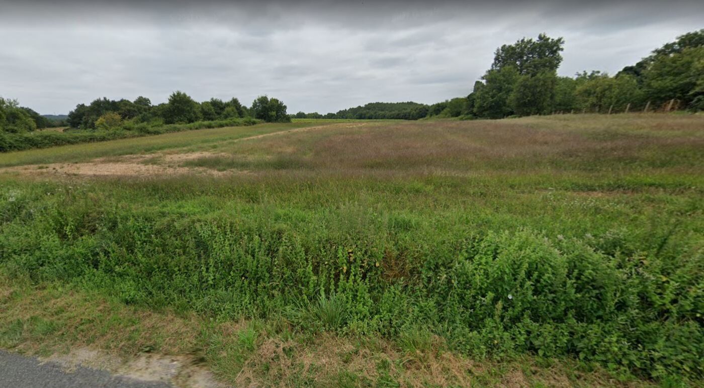 Terrain constructible Montguyon (Charente-Maritime 17)