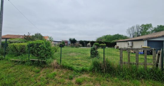 Terrain constructible Podensac (Gironde 33)