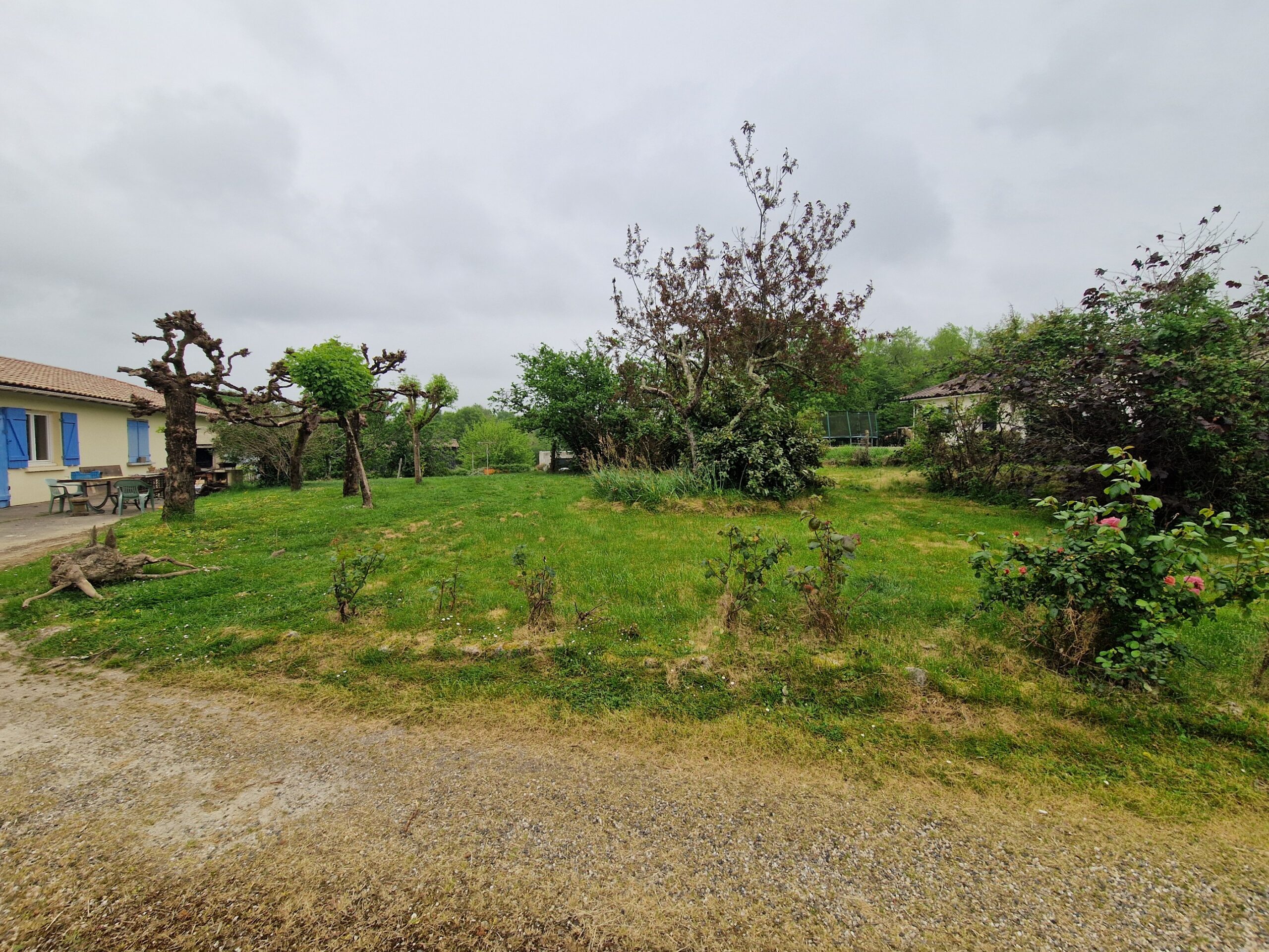 Terrain constructible Hostens (Gironde 33)