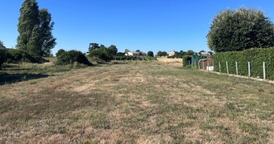Terrain constructible Saint-germain-du-puch (Gironde 33)