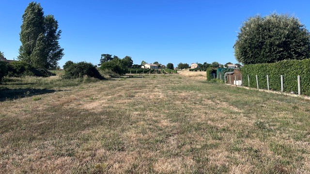 Terrain constructible Saint-germain-du-puch (Gironde 33)